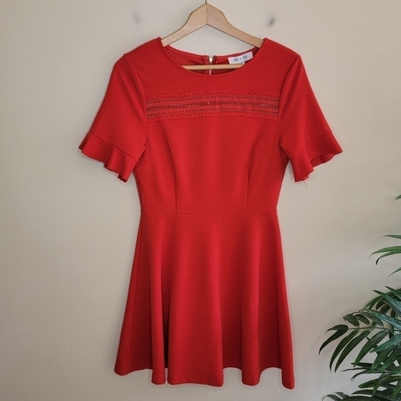 She + Sky | Red A-line Dress with Crochet Lace Detail - Picture 7 of 7